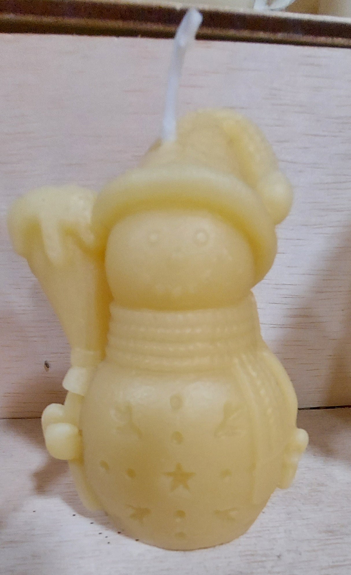 SNOWMAN BEESWAX CANDLE