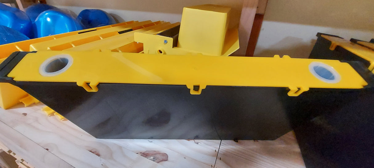 9 1/8" In frame Feeder - 2 1/2" Wide (Holds 1 1/2 Gallons) with Cap and Ladder